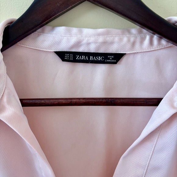 Zara| Feminine Oversized Satin Pale Pink V-Neck Tunic Blouse Sz XS - Picture 4 of 7